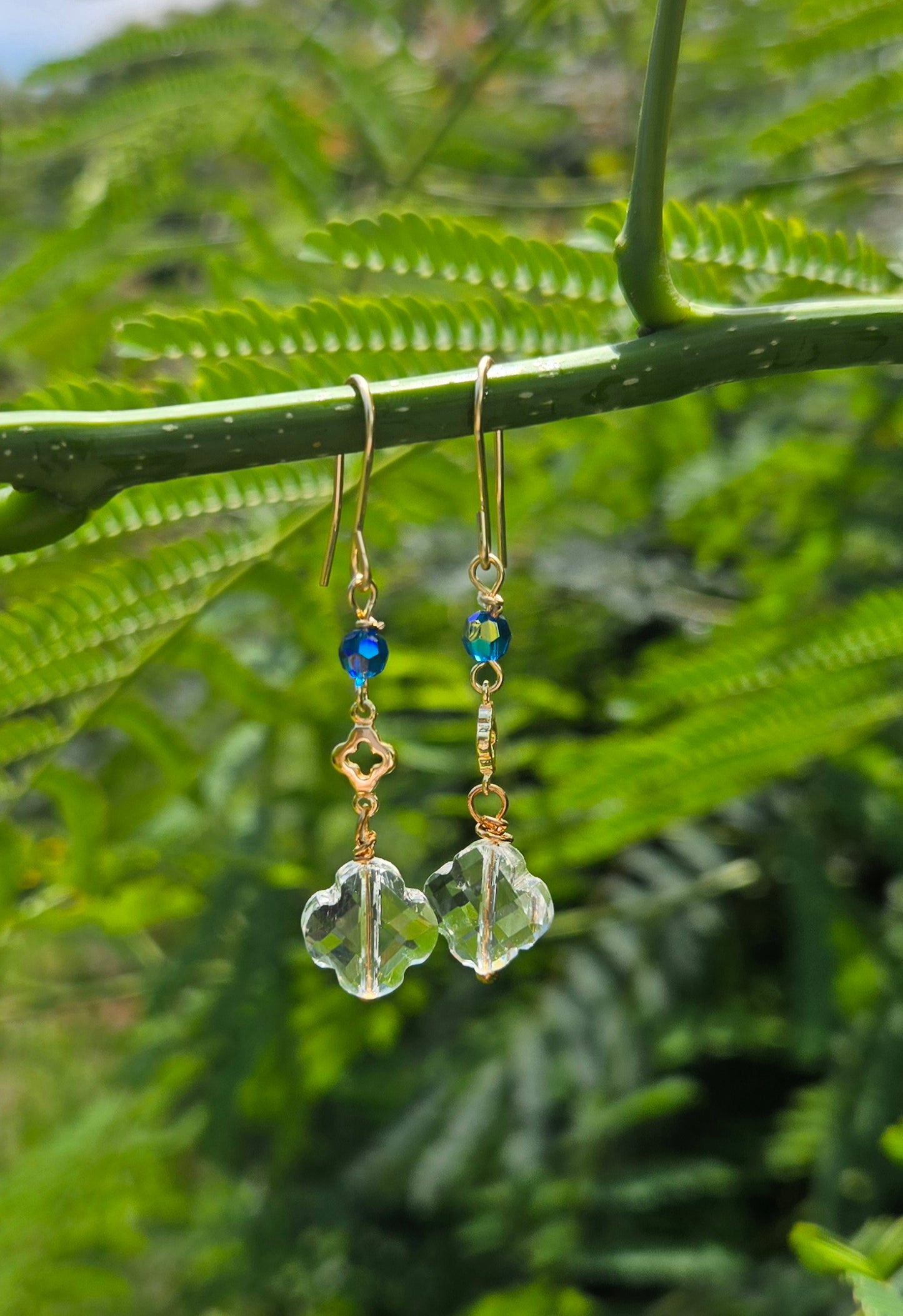 Crystal clover earrings